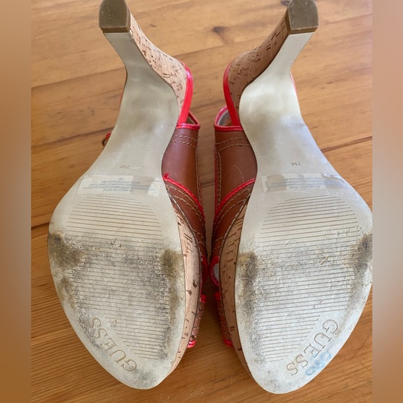 Guess brown and pink coral sandal platform cork pumps. Size 7. - Picture 3 of 8